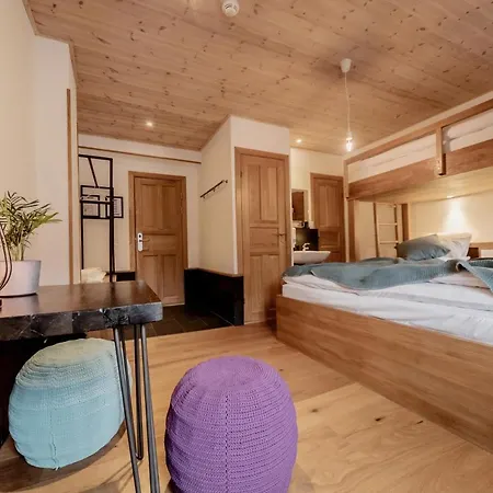 Grand Your With Common Kitchens With Self Check-in 4*