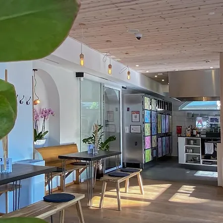 Hotel Grand Your With Common Kitchens With Self Check-in Engelberg