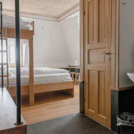 Готель Grand Your With Common Kitchens With Self Check-in 3*