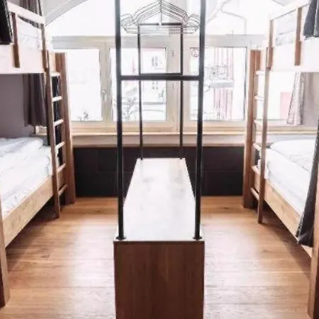 Grand Your With Common Kitchens With Self Check-in 3* Engelberg