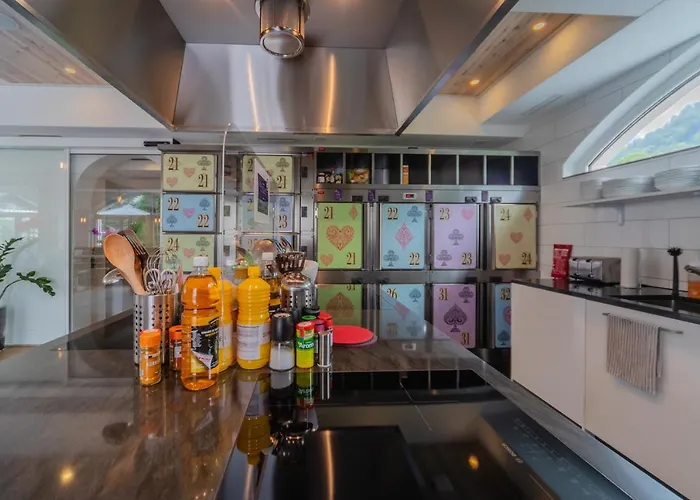 Hotel Grand Your With Common Kitchens With Self Check-in Engelberg