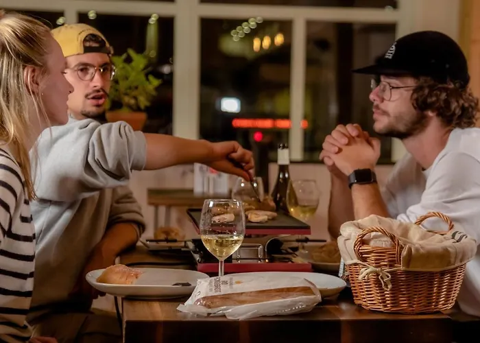 Grand Your With Common Kitchens With Self Check-in