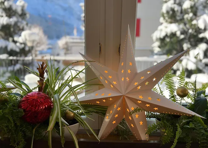 Grand Your With Common Kitchens With Self Check-in Hotel