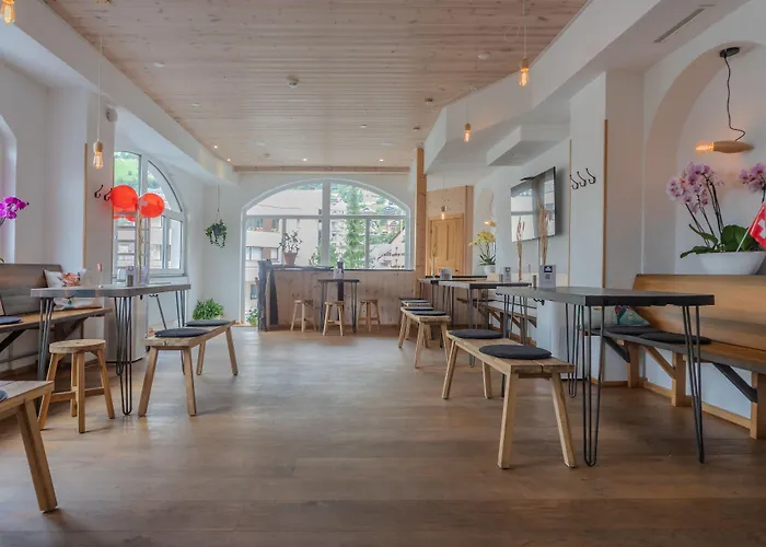 Grand Your With Common Kitchens With Self Check-in 3* Engelberg