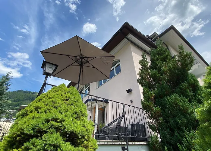 Grand Your With Common Kitchens With Self Check-in Hotel 3*