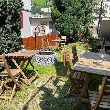 Szálloda Grand Your With Common Kitchens With Self Check-in