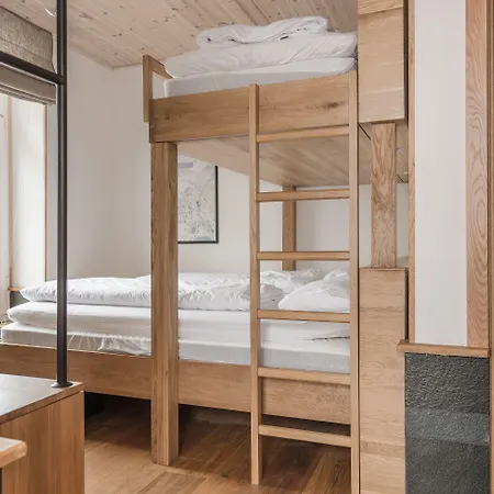 Szálloda Grand Your With Common Kitchens With Self Check-in 3*