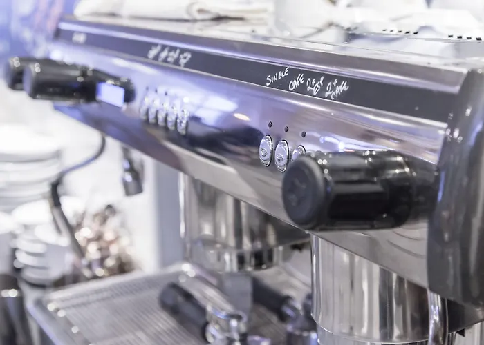 Hotel Grand Your With Common Kitchens With Self Check-in 3*