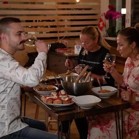 Grand Your With Common Kitchens With Self Check-in 3*